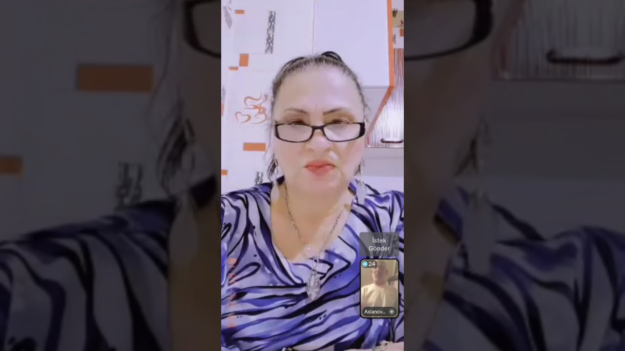 Fərəc Esmira xanımla çay içib,artıq əskik danışanlara Esmira xanım cavabların verir...