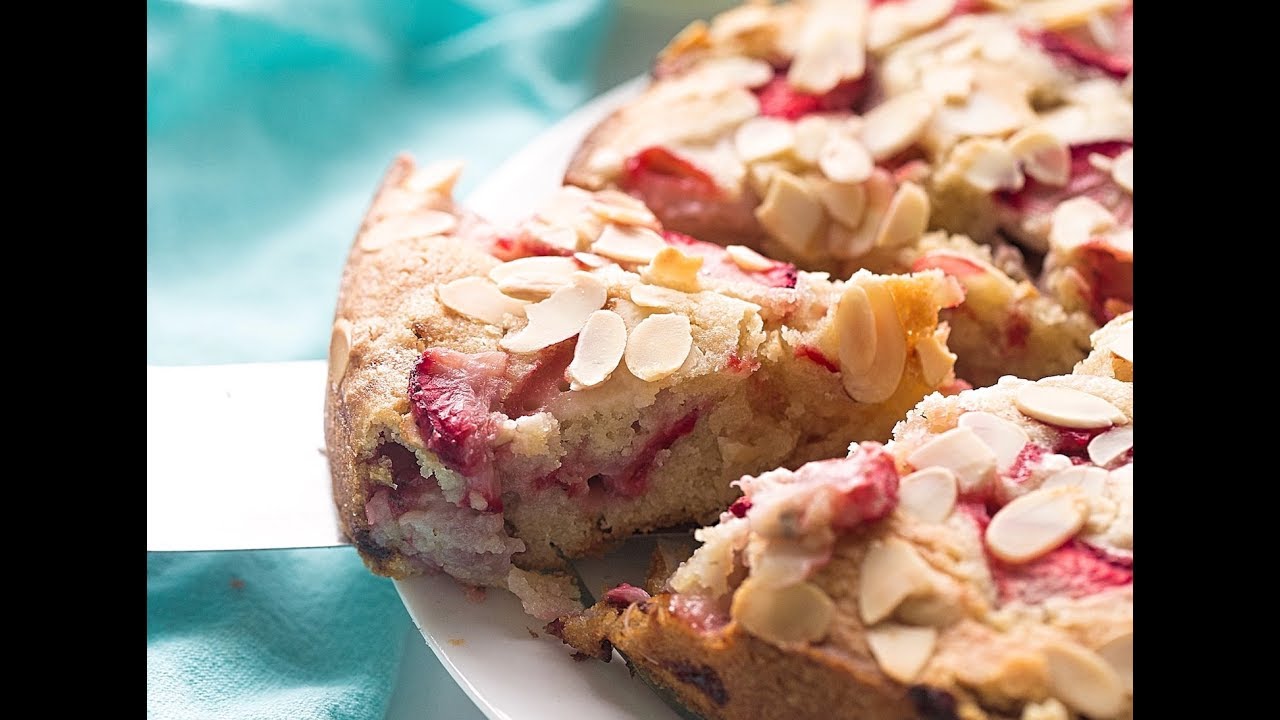 Simple Strawberry Almond Cake | Truffles and Trends