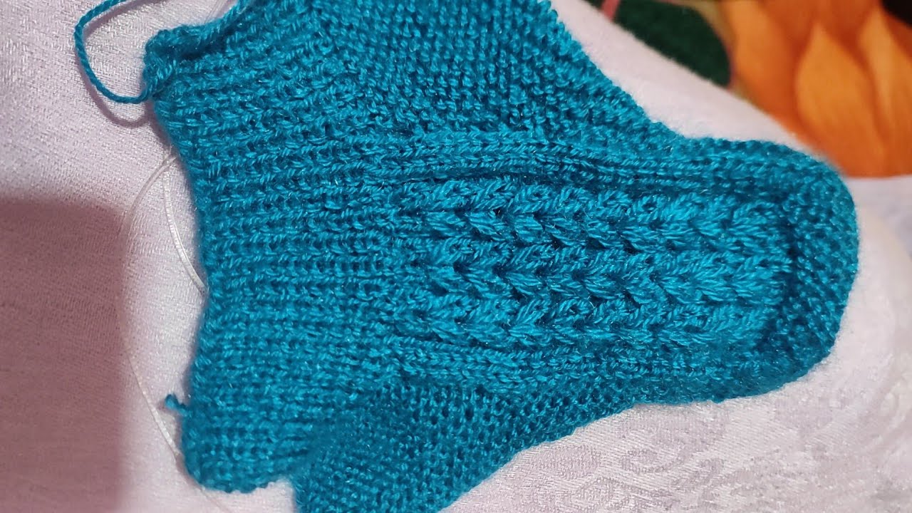 socks ka talwa bna rhi hun jisko seekhna hai live ko join kr lenge🙏 #knitwithkiran