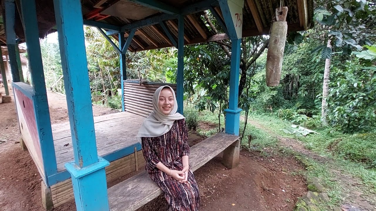 Hidup di desa, Berkunjung ke rumah neng erin gadis desa cianjur yang cantik
