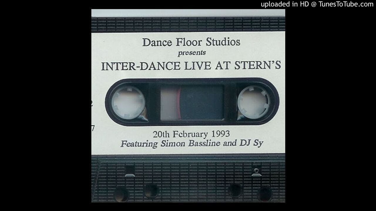 simon-bassline-smith-in-ter-dance.  . sterns 1993 a side