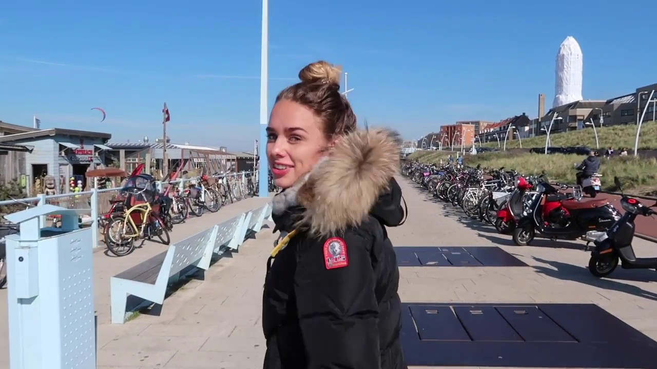 Review Parajumpers Long Bear - Skihut Scheveningen