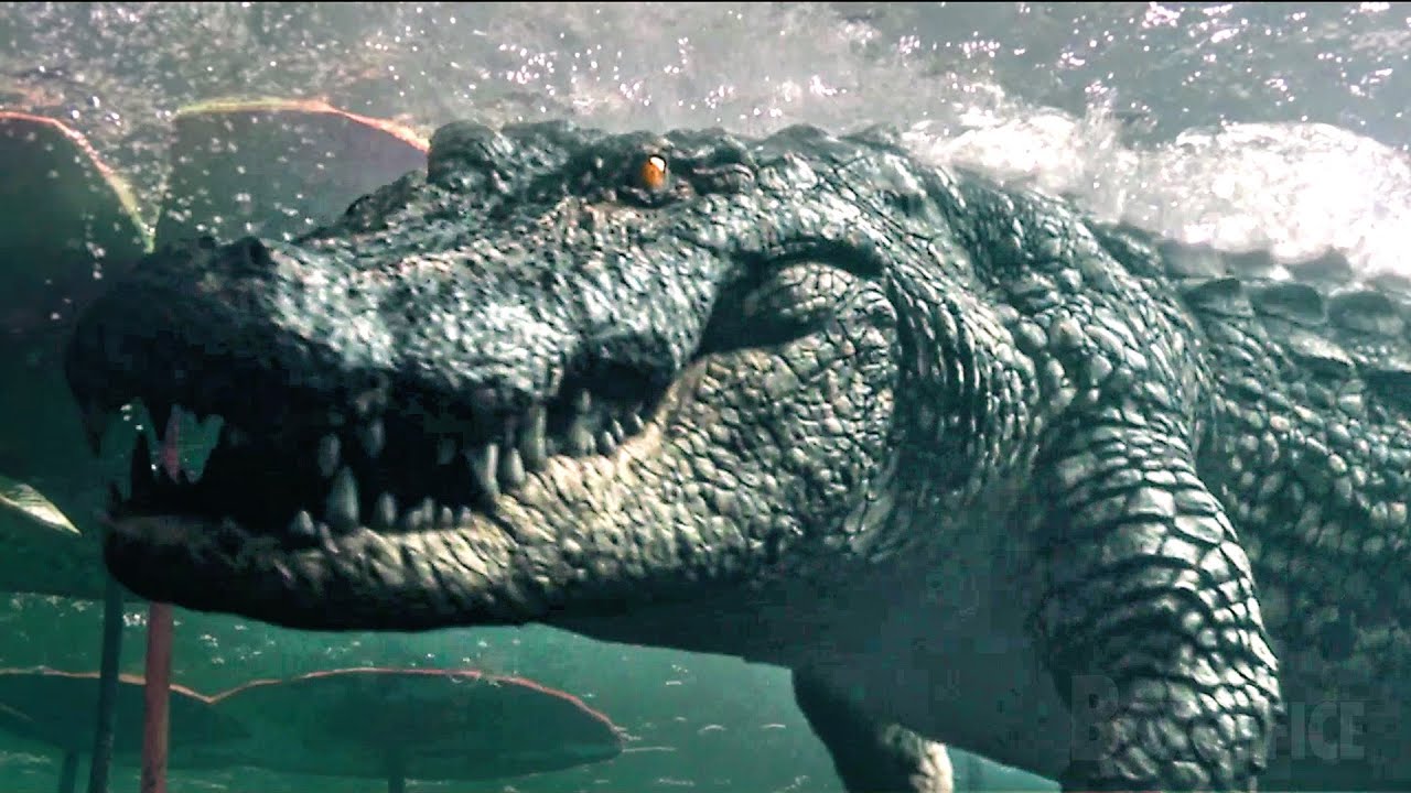 Alligator VS Angry Man With a Shovel | Best Monster Scenes