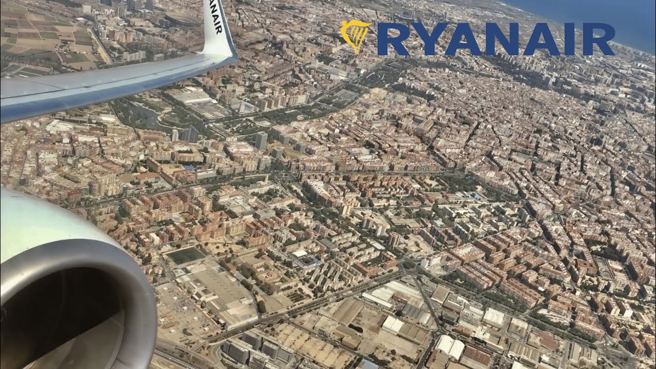 Ryanair | Boeing 737-800 | FANTASTIC CITY VIEW WHILE TAKEOFF from Valencia Airport