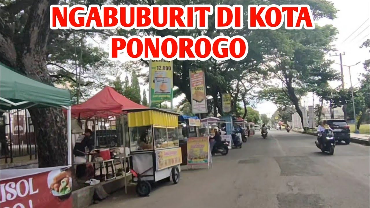 SUASANA MENJELANG BUKA PUASA DI KOTA PONOROGO - JEJAK ROSY 