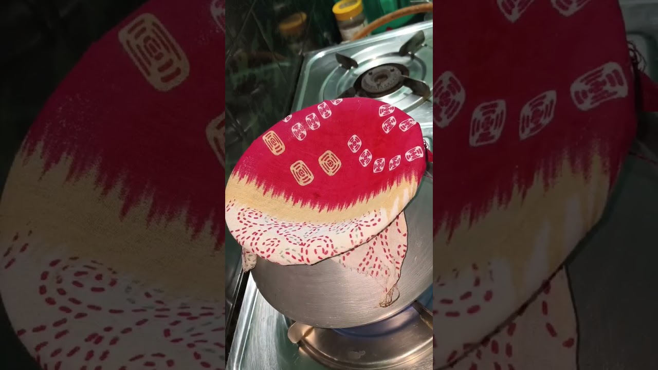ঠান্ডা থাকতে থাকতে এই রেসিপিটি একবার বানিয়ে খেয়ে ফেলুন, খেতে দারুন লাগে,যেমন নরম তেমন টেস্টি ।