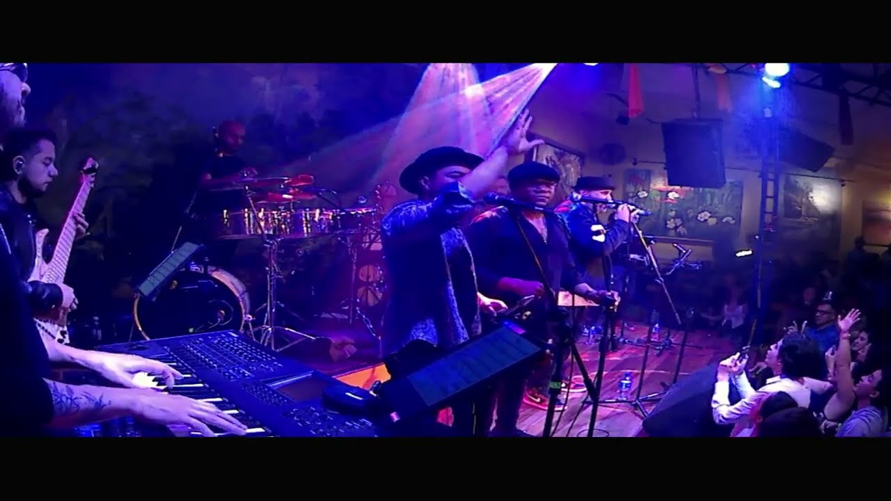 Fresto - Live in Bogotá  | Galería Café Libro