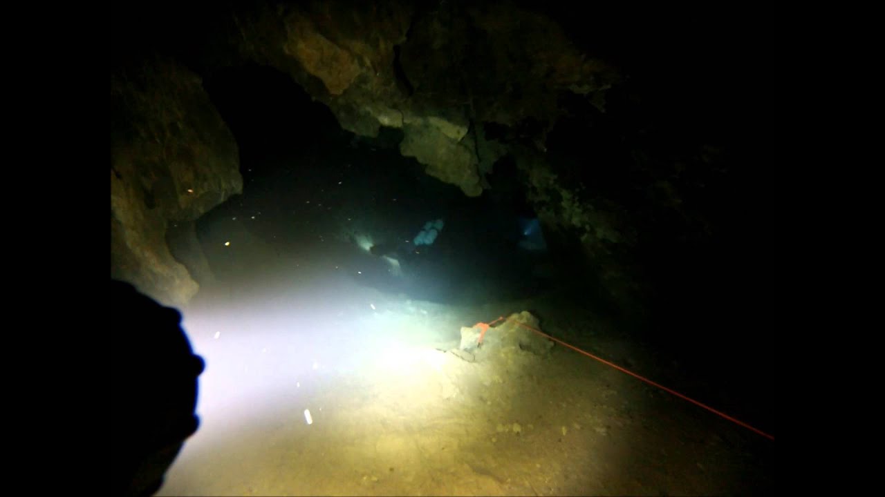 CUEVA DEL AGUA. Naturadive
