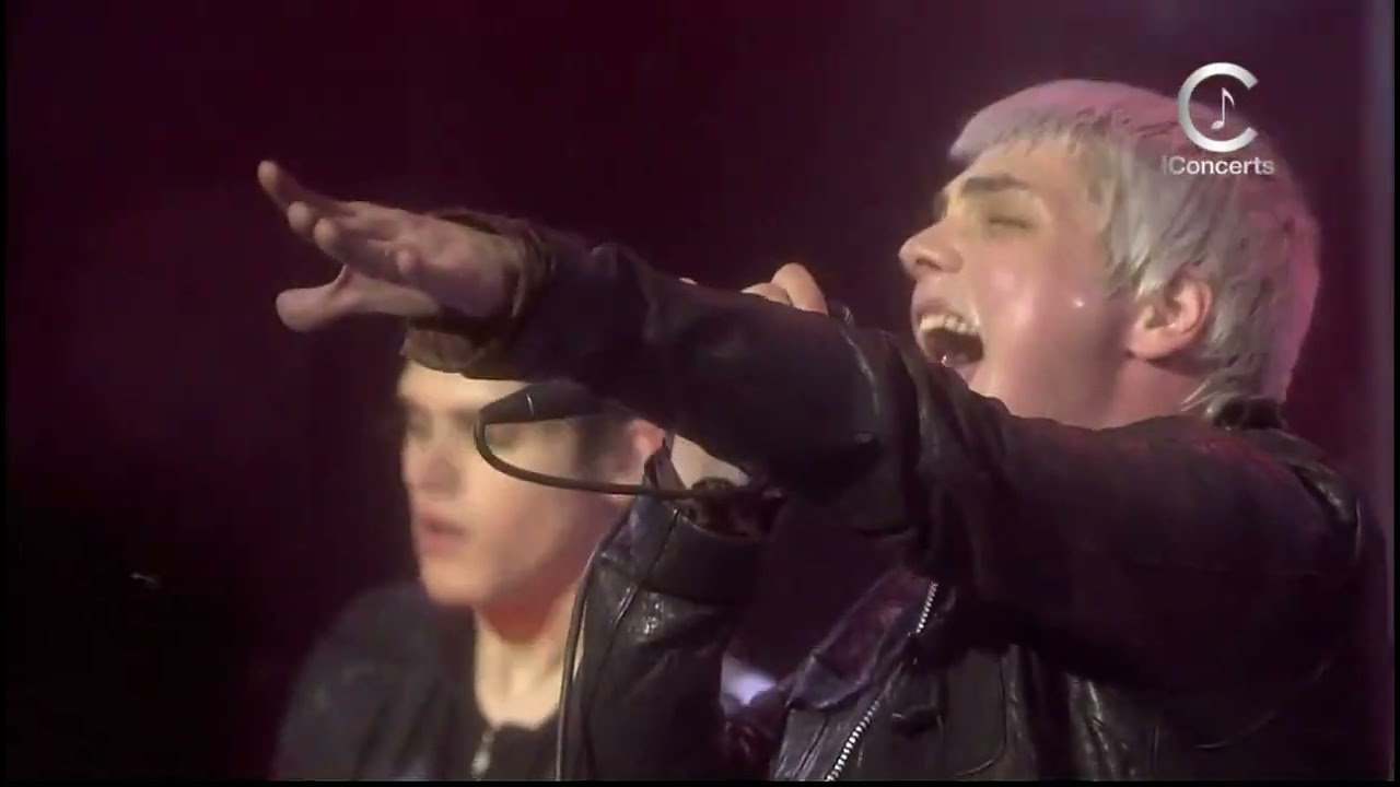 My Chemical Romance - Helena [The Album Chart Show]