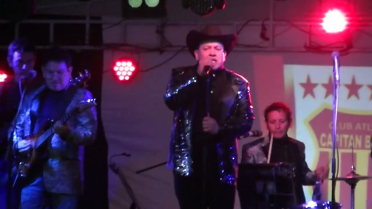 LUIS MOSQUEDA Y SU GRUPO KOMANDO EN YUTY