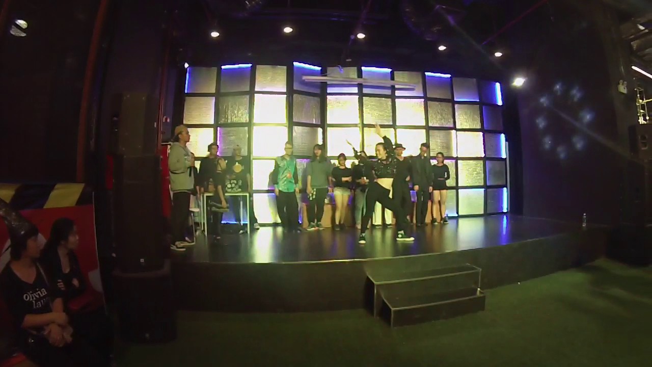 Hallowaack | Final Waacking battle | Boo vs a.k.a Fire G 1/2