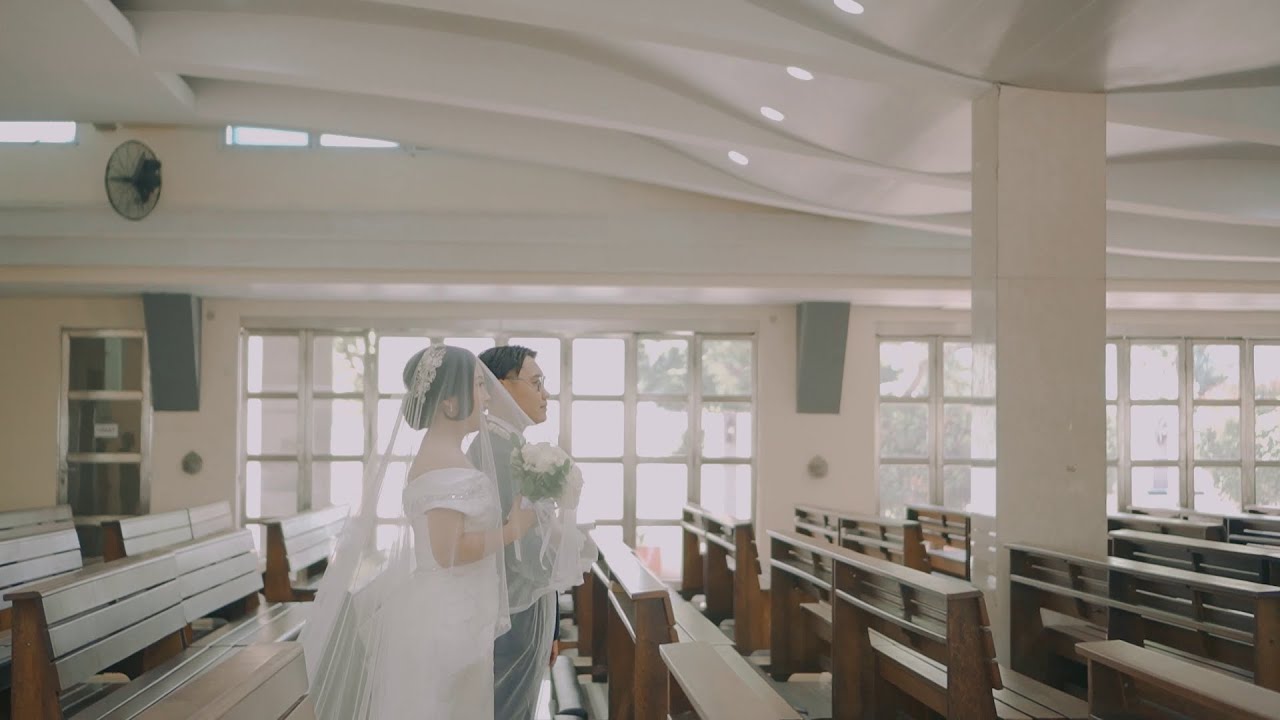 Wedding Cinematic of Amanda & Bodhi - Gereja Katolik Harapan Indah | Sony A6400 + 35mm F1.8 Handheld