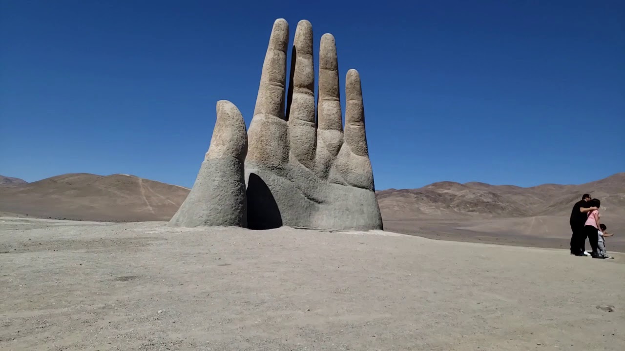 M&Atilde;O DO DESERTO