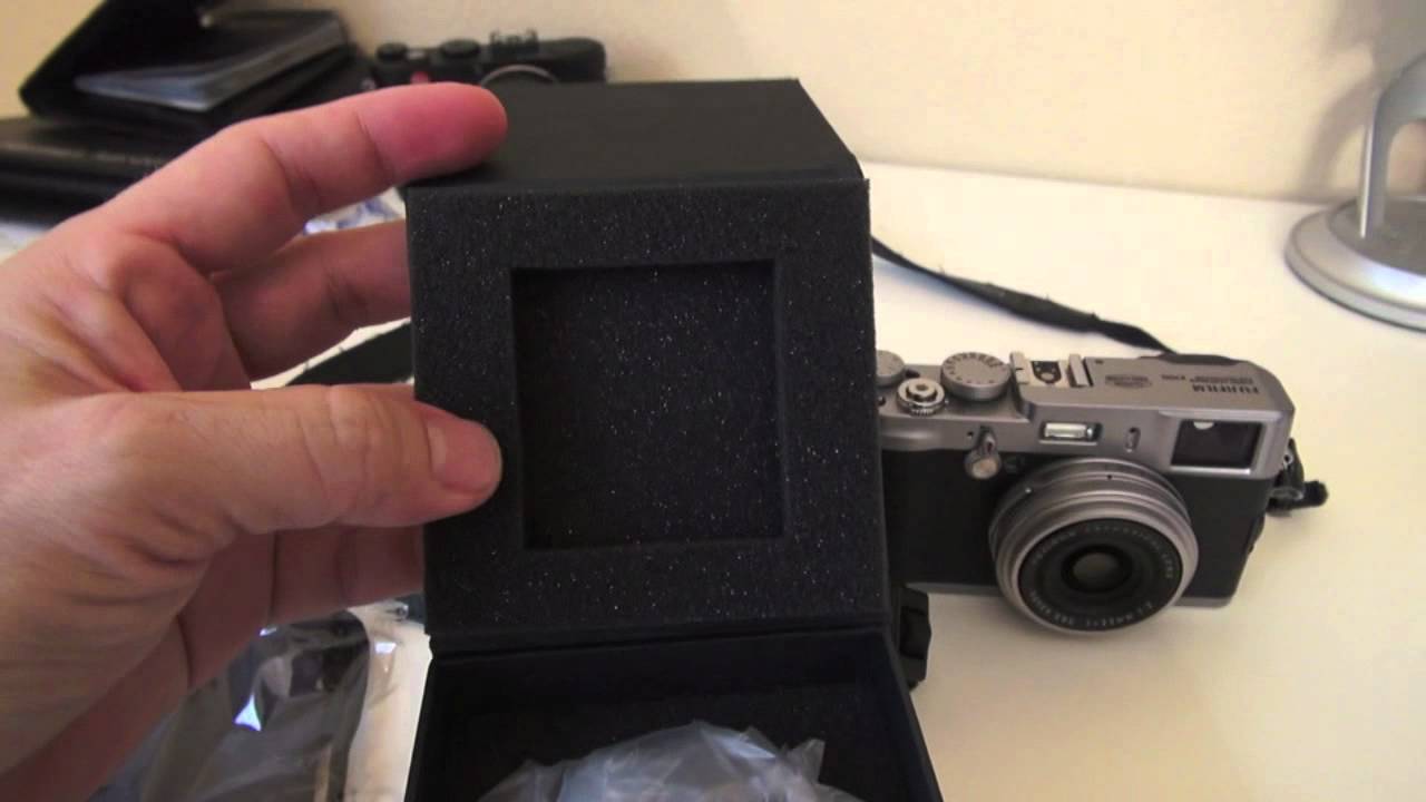 Fuji X100 WCL-X100 Wide Angle conversion lens arrives! A 28mm F/2 X100!