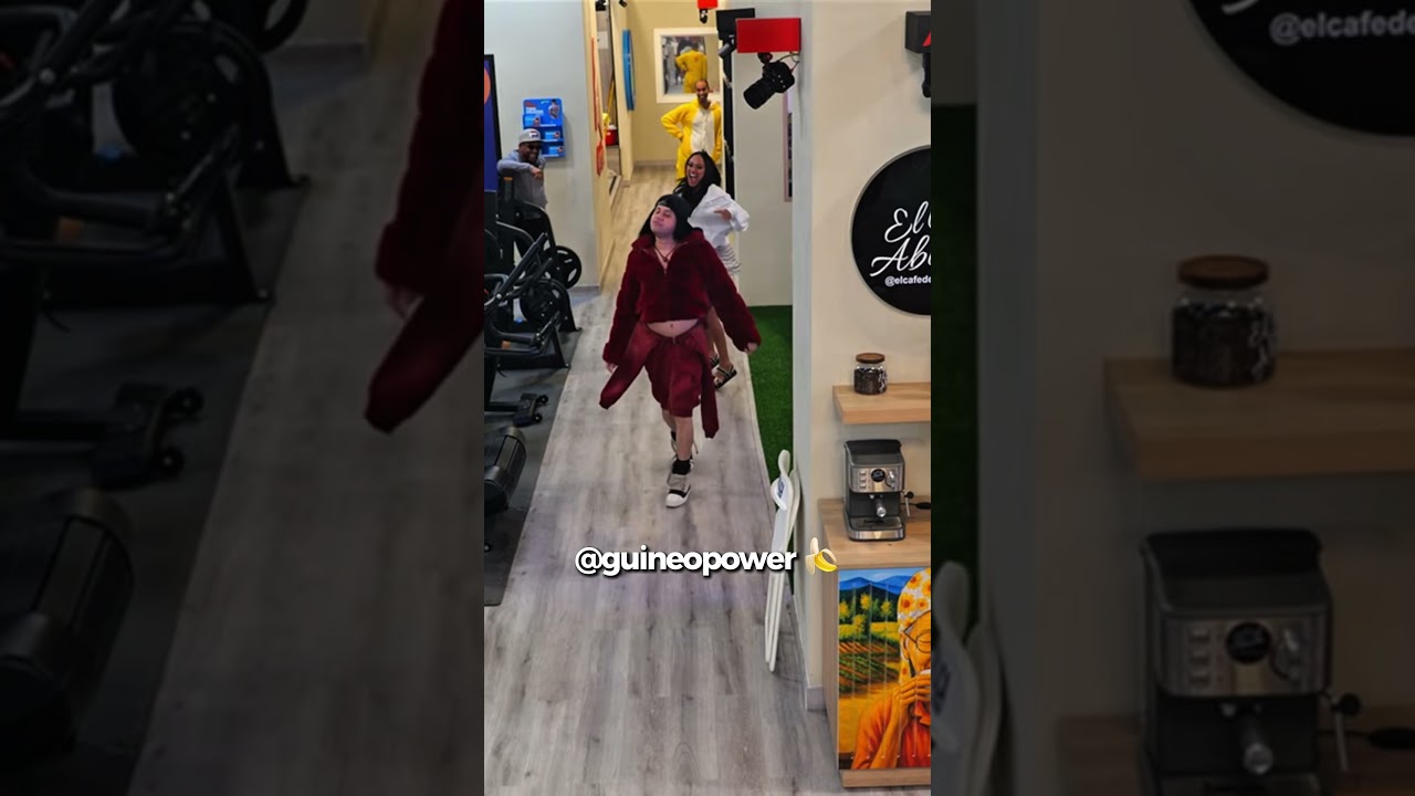 La GiGi Blow  🤣🤣🤣🤣 #lacasadealofoke2 #shadowblow #lagigi