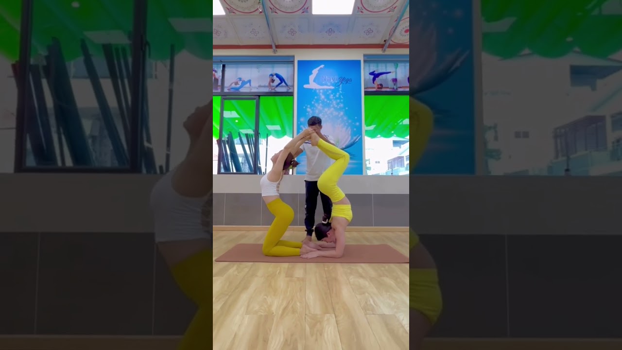 Yogaposes With Guru #yoga #yogadaily #yogapractice #yogashorts #yogaflow #yogalife #yogaforbeginners