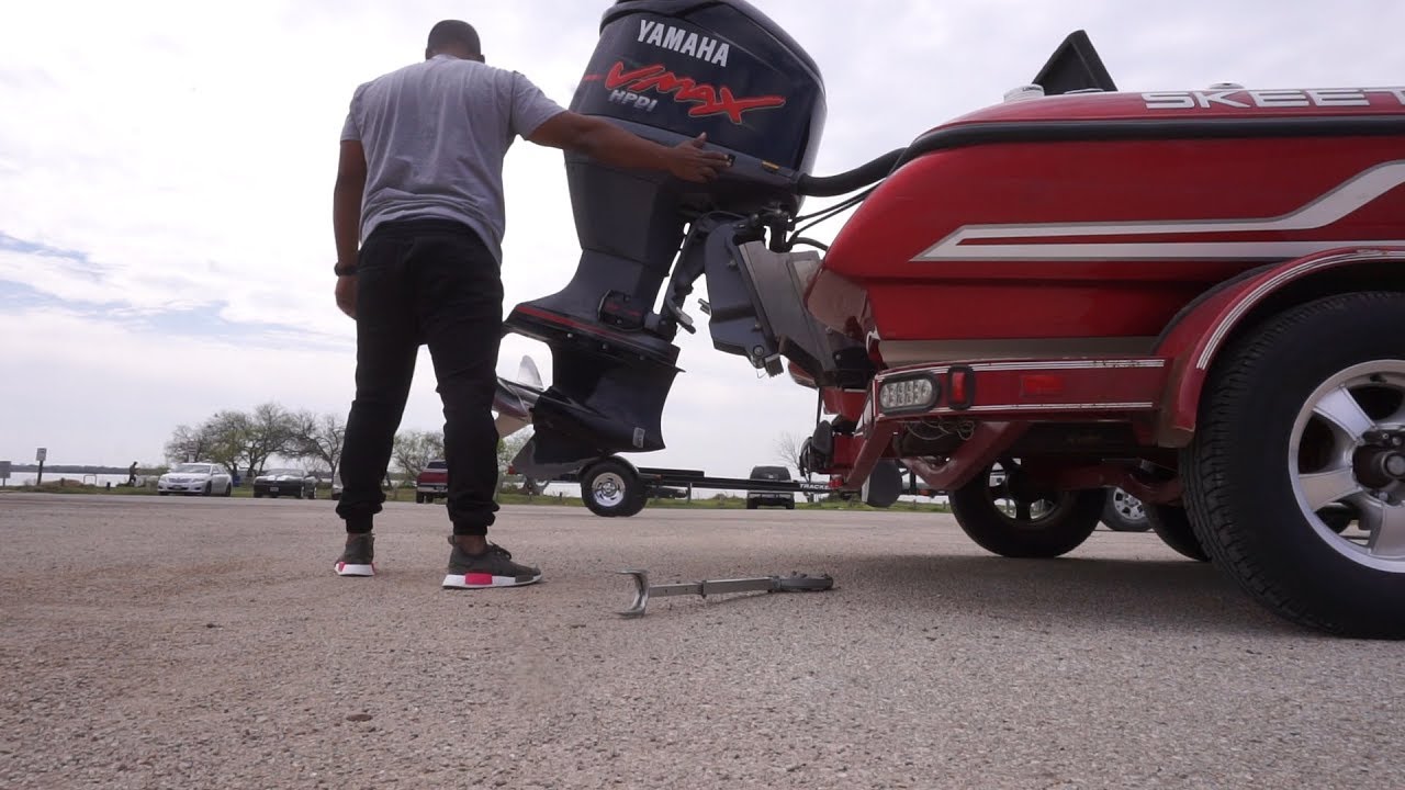 Yamaha HPDI Outboard Maintenance (replacing filters)