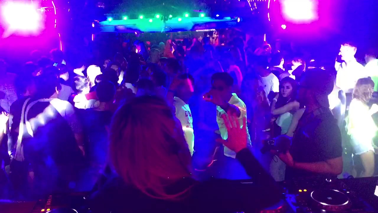 DJ Rita @ EDM Boat Party Neon Session