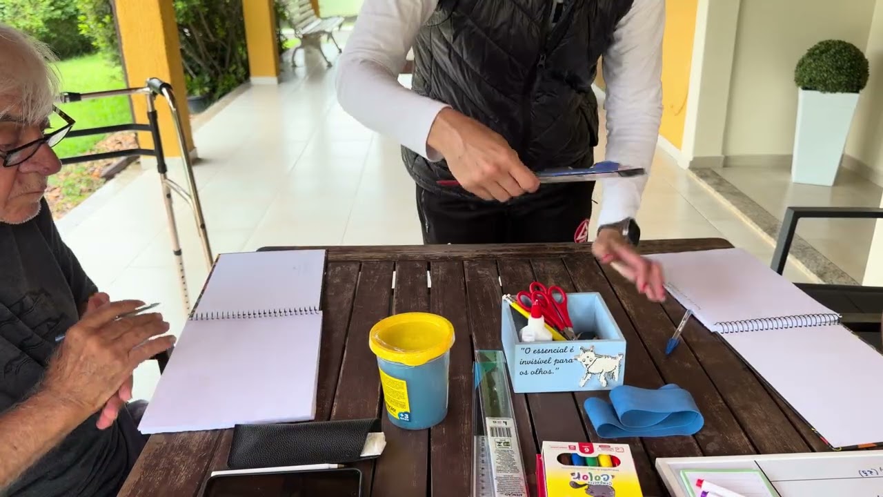 EXERCÍCIOS COGNITIVOS