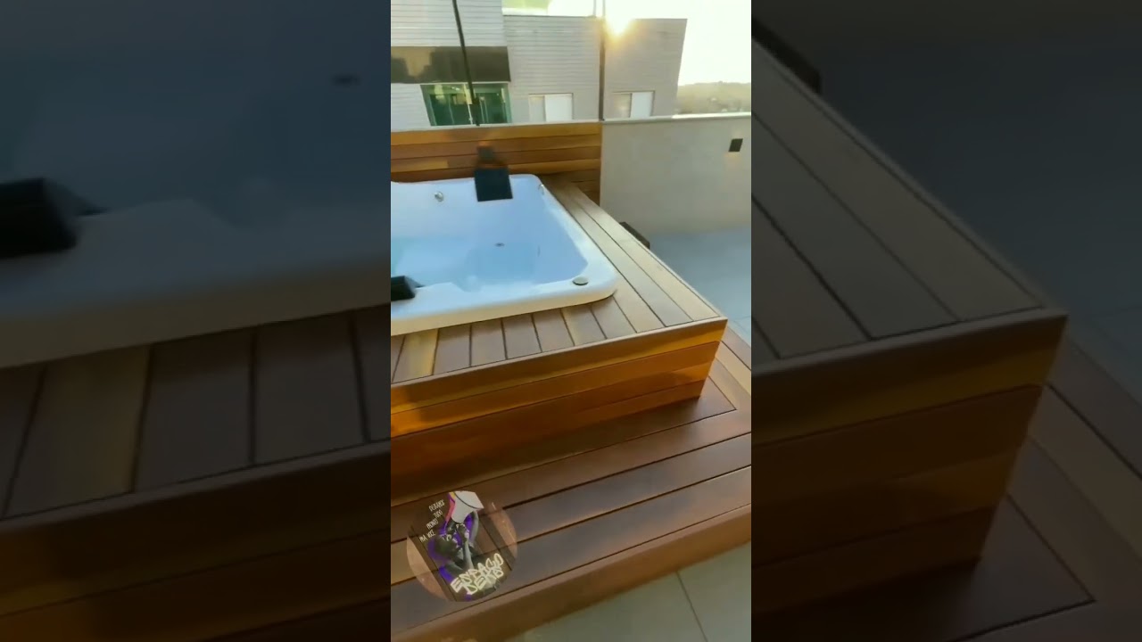 Spa Copacabana 2.40 X 2.20 X 0,90 Com capacidade para 7 pessoas completo acompanhado com lindo deck