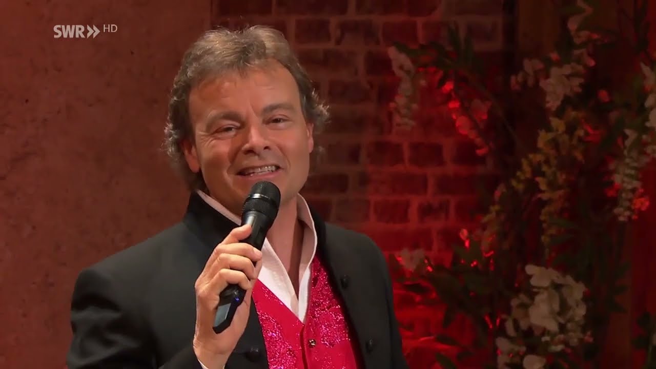 Rudy Giovannini - Rote Rosen, rote Lippen, roter Wein