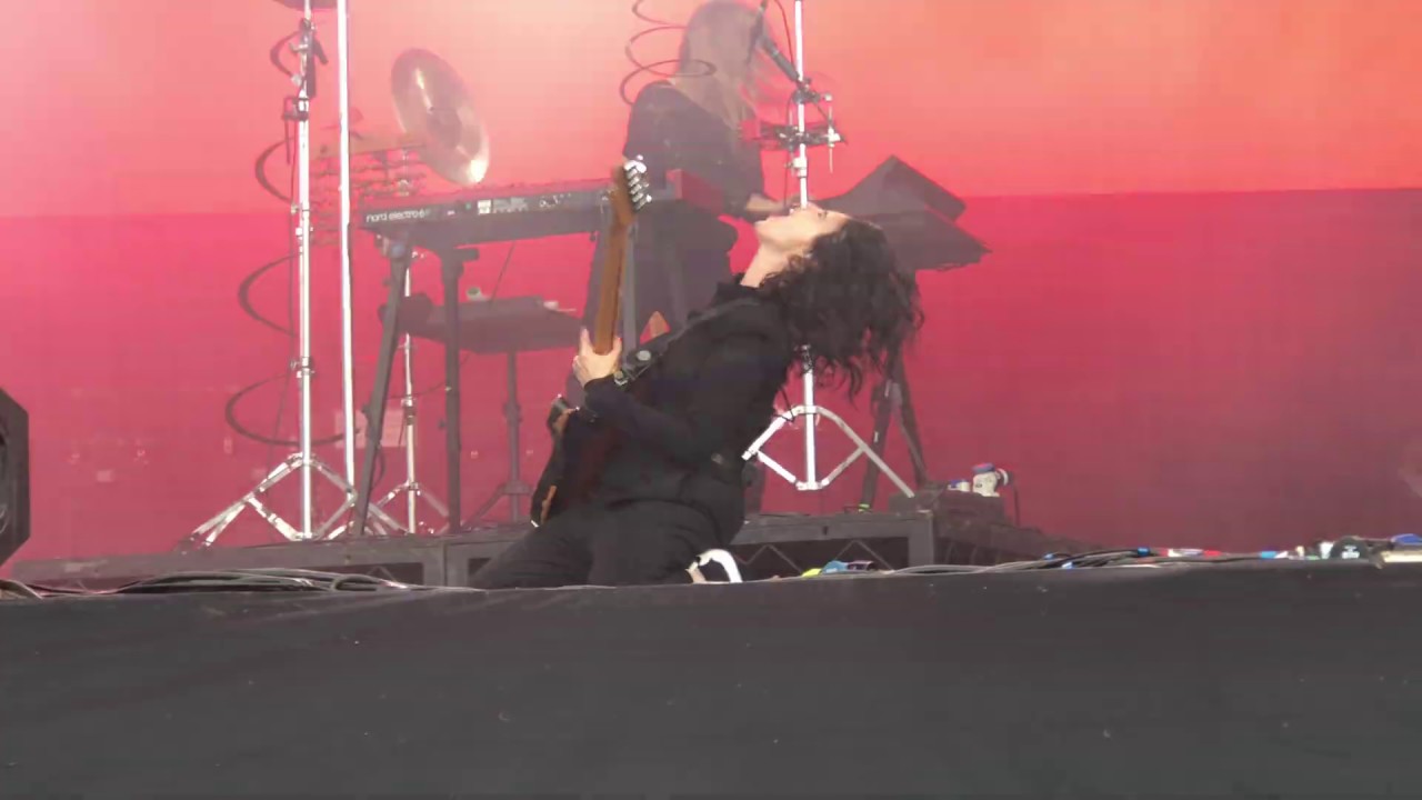 Anna Calvi - Wish (Live at Bluedot 2019)