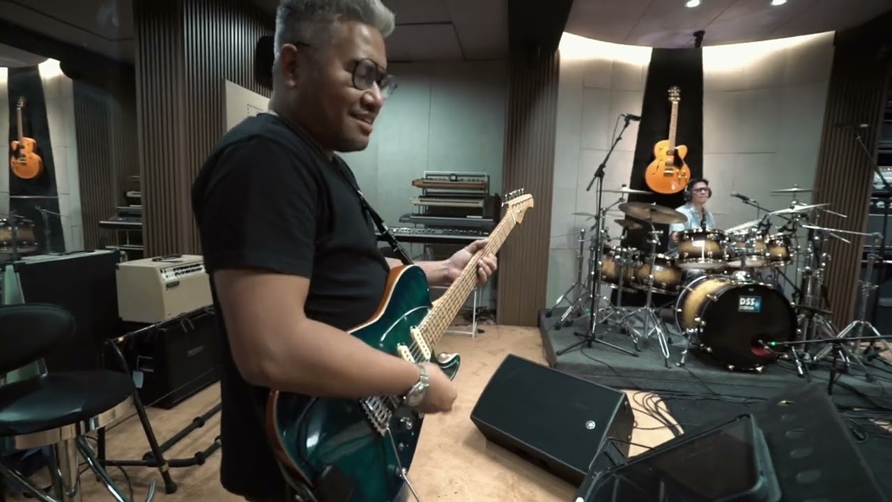 REHEARSAL WITH KRAKATAU FOR DWIKI DHARMAWAN SOLO CONCERT 