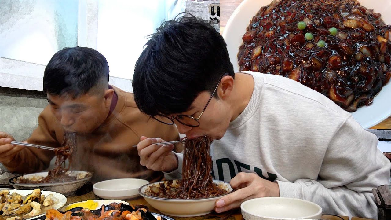 아버지와 함께 추억의 짜장면 먹방 (짜장면4개, 볶음짬뽕2개, 탕수육大)