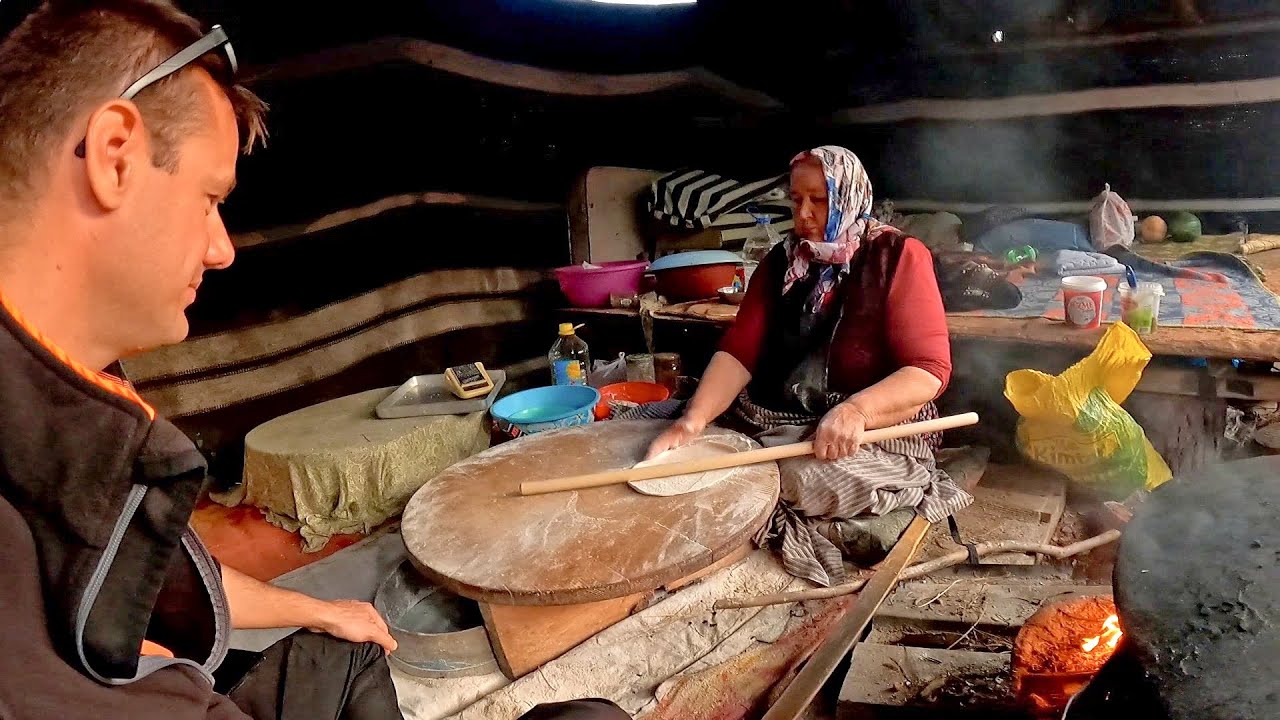 mE 7 🇹🇷 My unreal tea house camping in remote Turkey | Delicious traditional bread with cheese