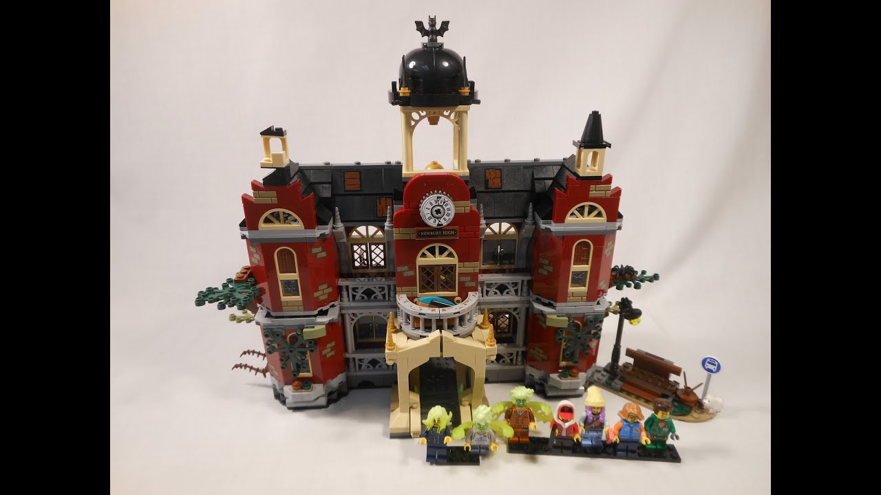 Hidden Side Newbury Haunted High School LEGO Set 70425