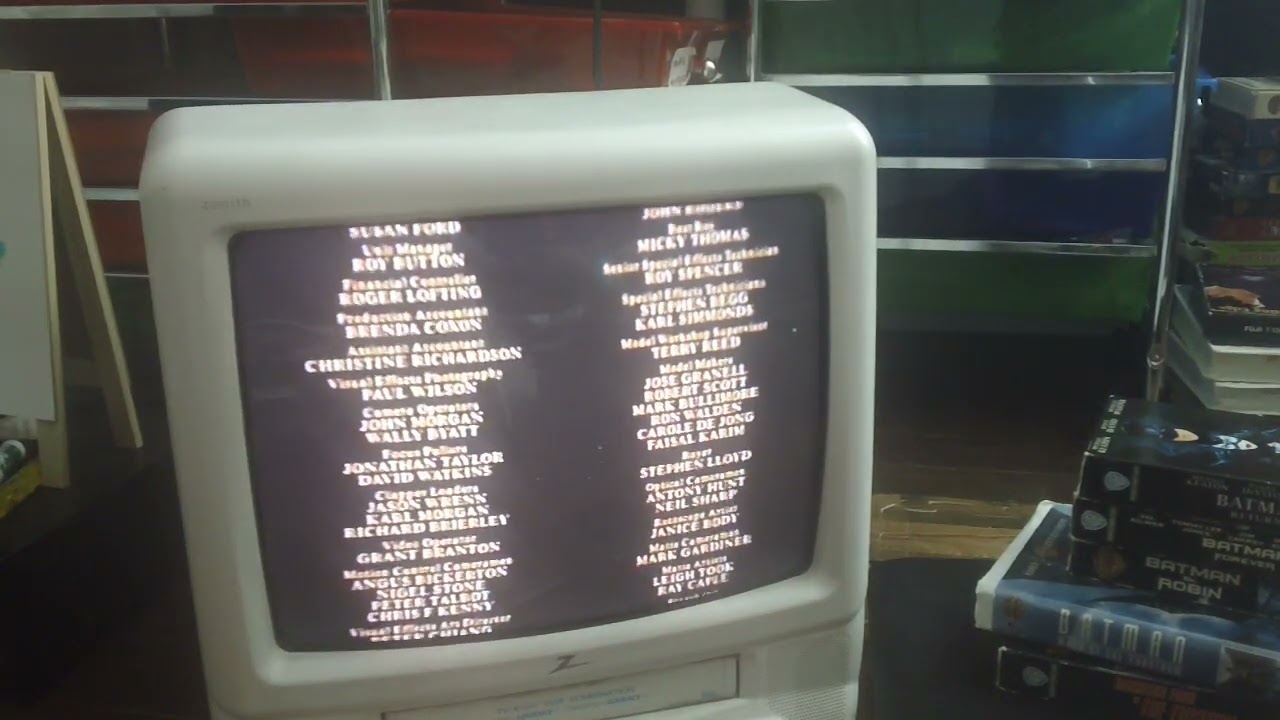Closing Down To Batman 1989 VHS
