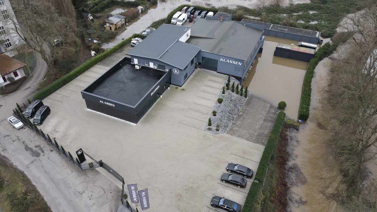 KLASSEN im Kampf gegen das Hochwasser in Minden.