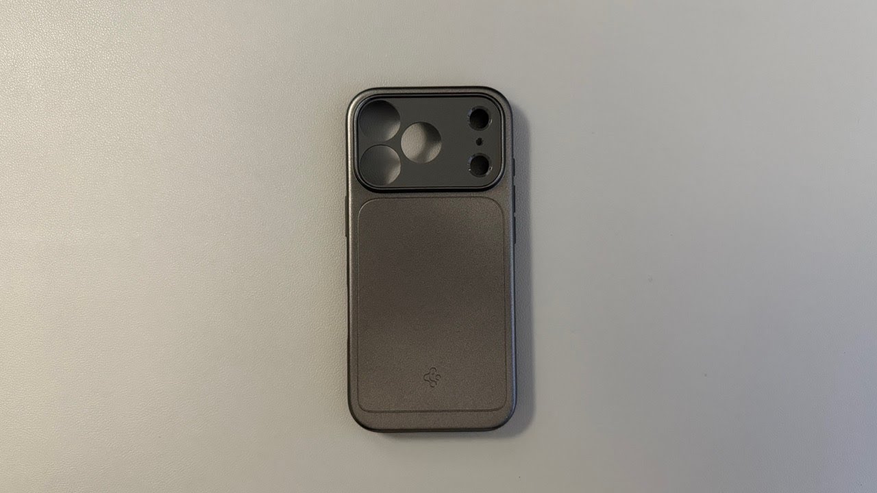 Spigen Thintect для iPhone 17 Pro