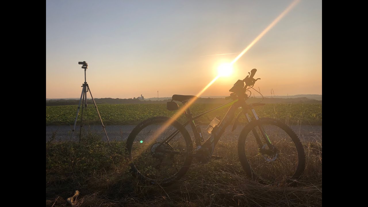 Sonnenaufgang mit Blick Bachenau auf  H&ouml;chstberg (Zeitraffer)