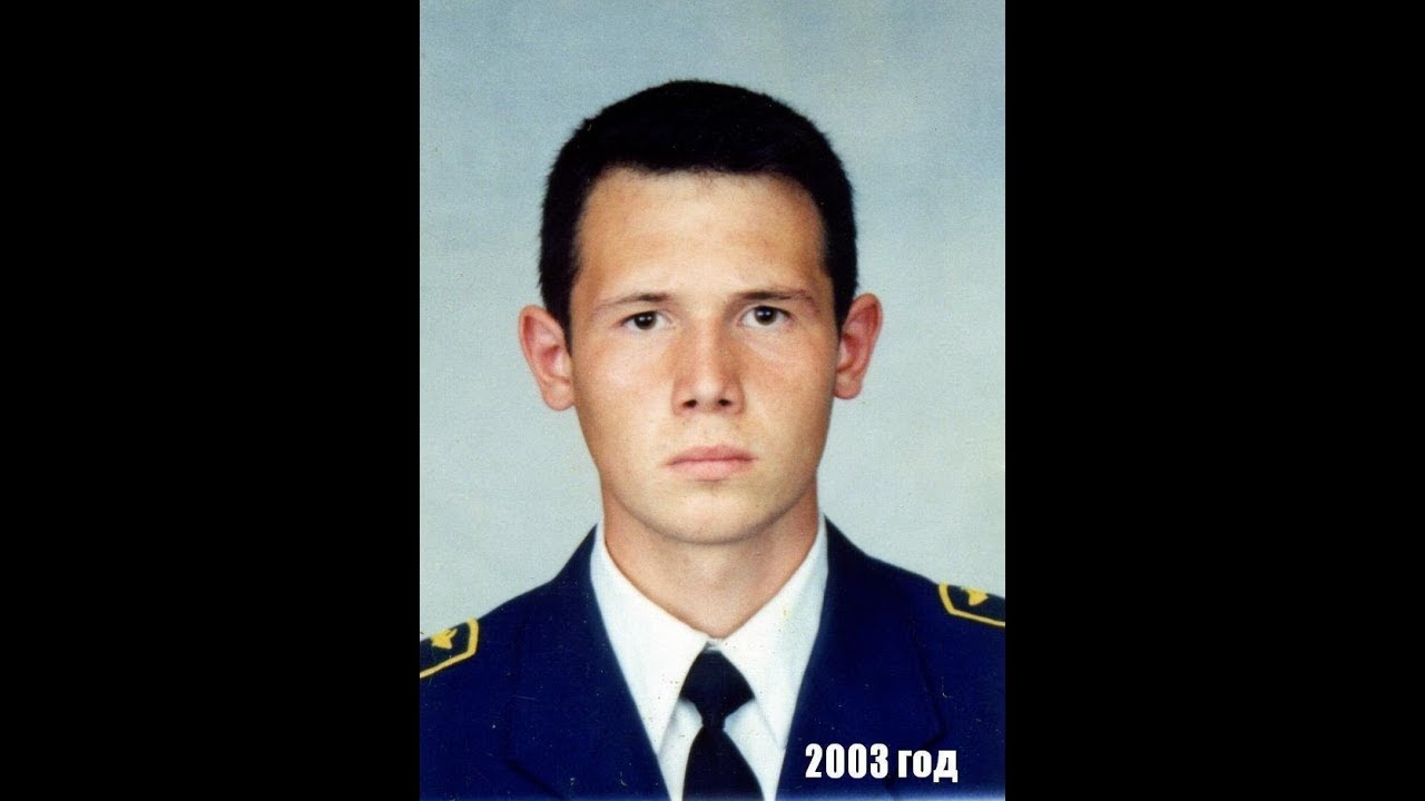 Славянск, СК НАУ (бывш. САТУ ГА), 17 ноября 2003 год. День курсанта.