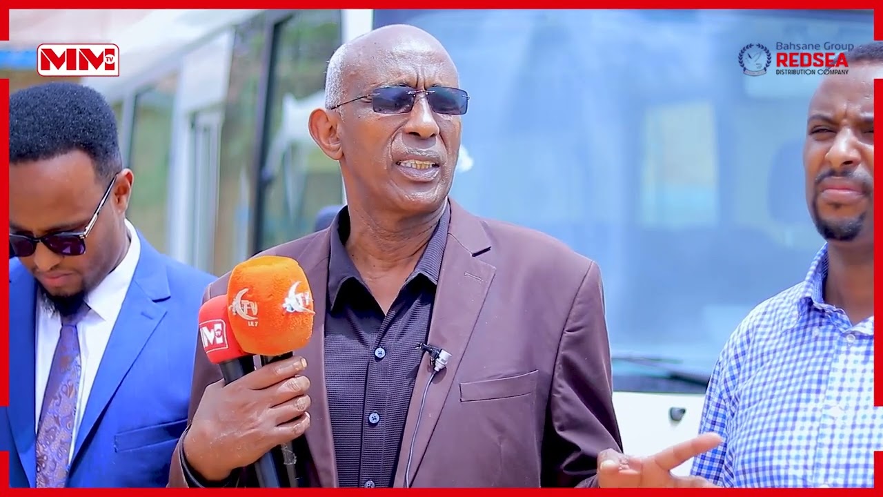 Hay'adda  GIZ oo saddex Bus ku wareejisay Dugsiga farsamada gacanta ee Hargeysa.