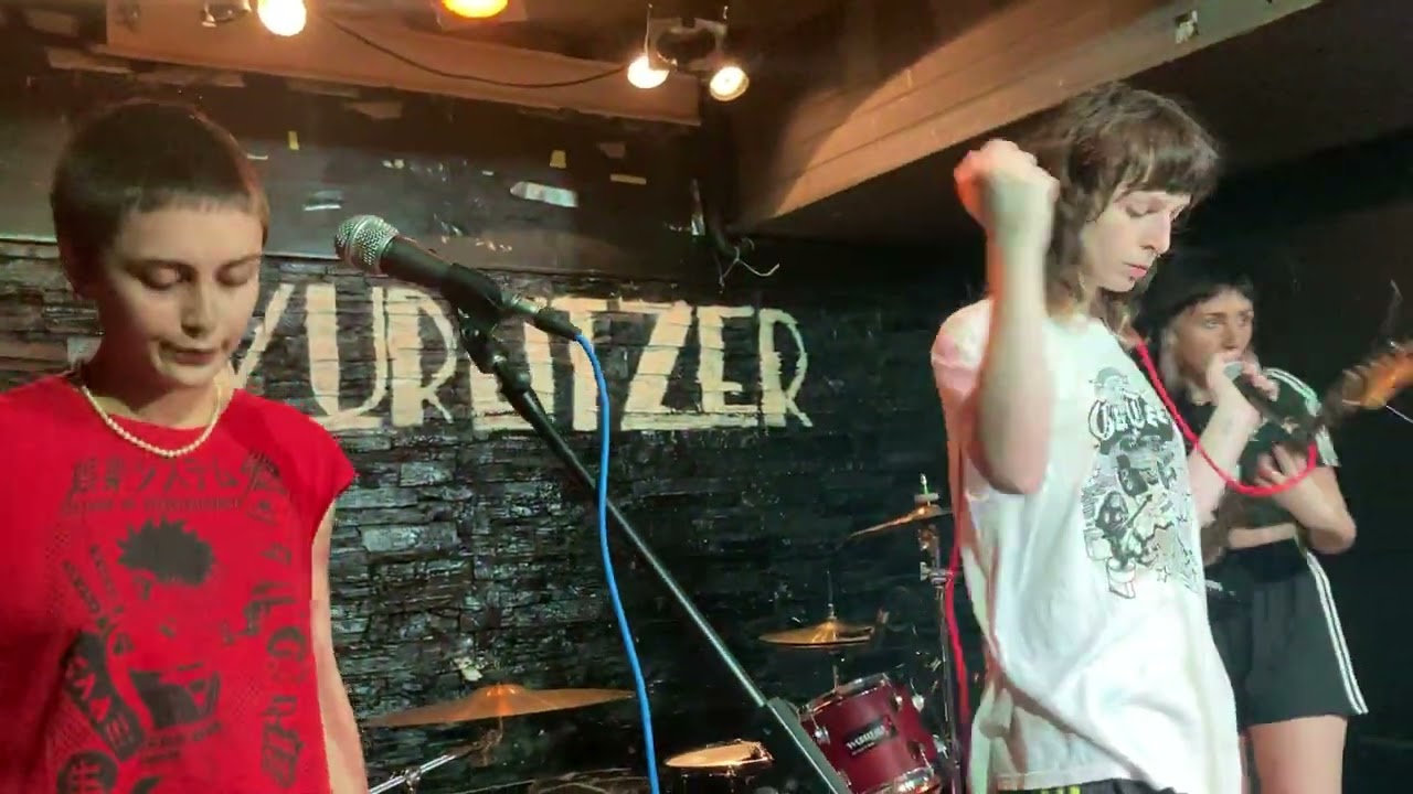 Seggs Tape en Directo en la Wurli. Sad Summer