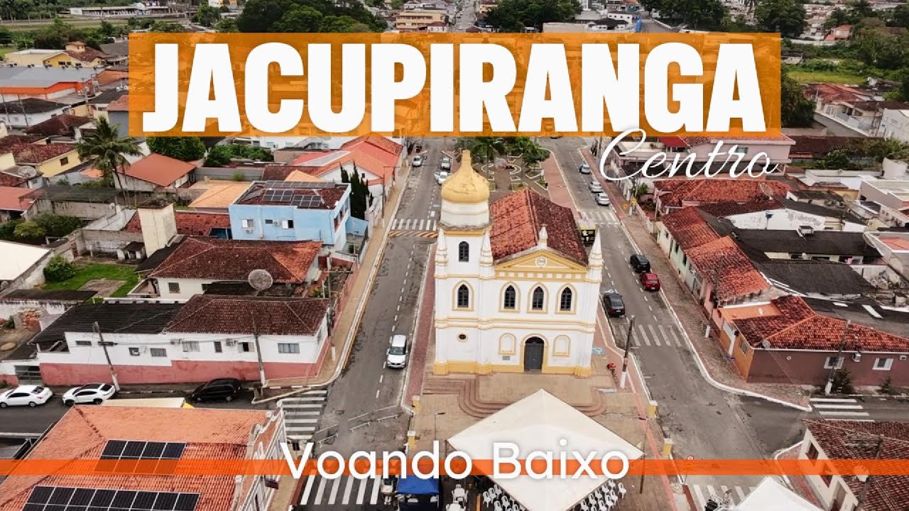 Voando sobre o Centro de Jacupiranga/SP - VoandoBaixo