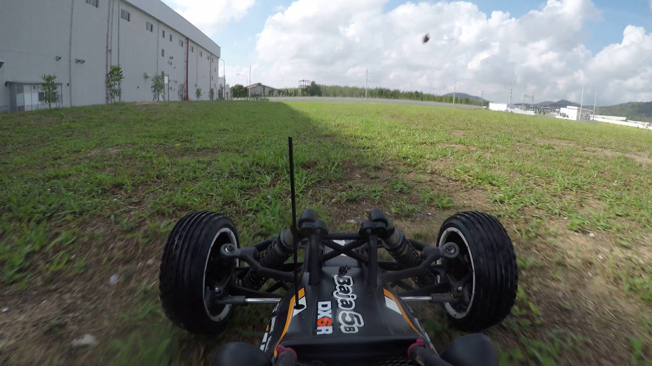HPI Baja 5B - 1st Run today with new Spektrum DX6R Transmitter