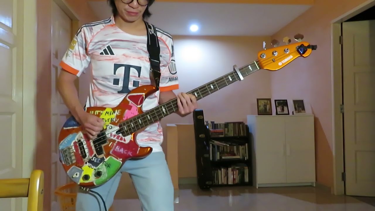 Motörhead - Bomber (bass cover)