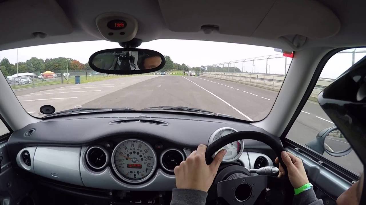 R50 Mini | Castle Combe Track Day 07.10.16 - 13:25 (No Edit)