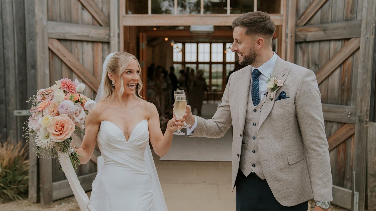 Mr & Mrs Walker's Wedding - Hyde House, Cotswolds