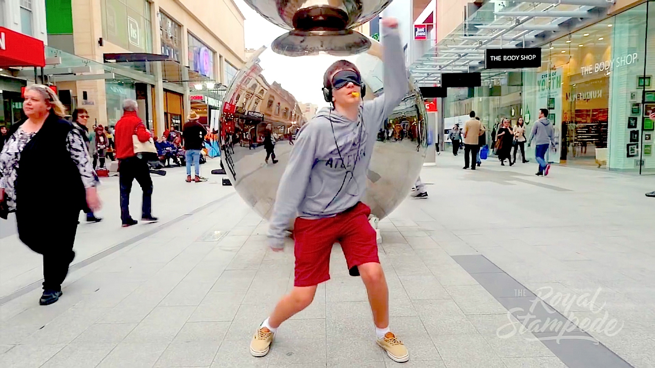 Making People Dance With No Music! Funny Social Experiment!