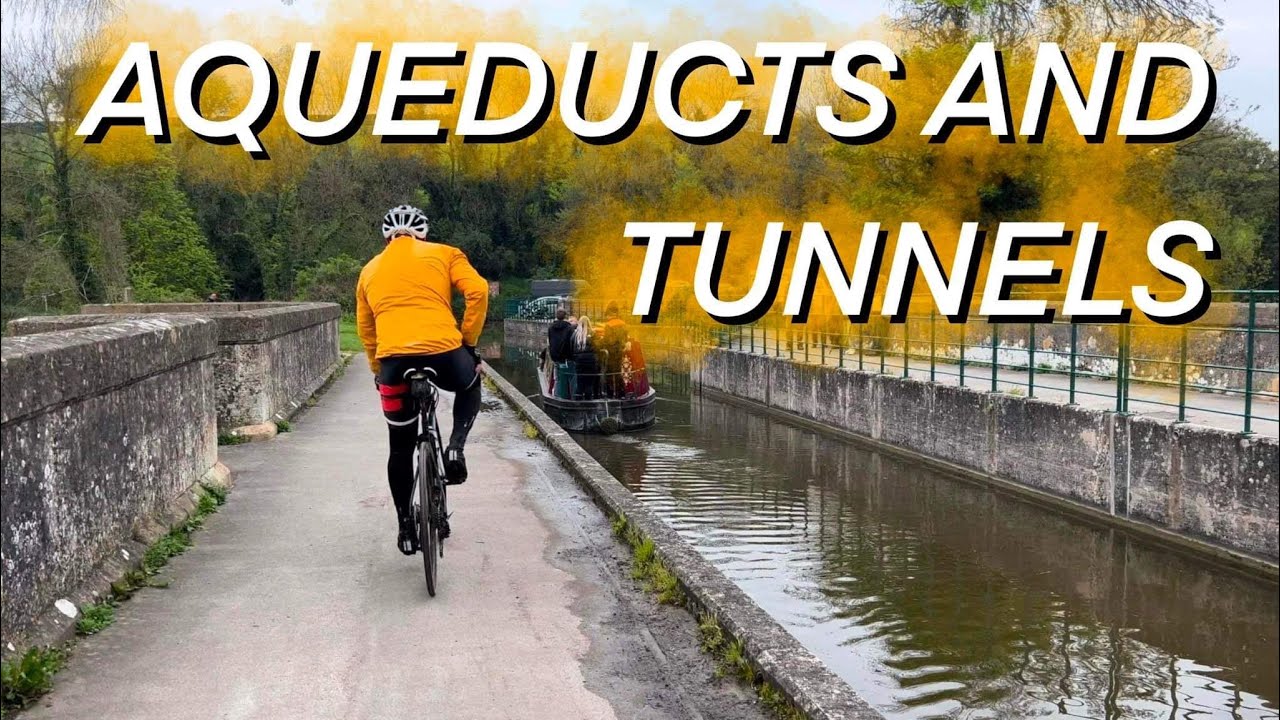Cycling Along the Kennet and Avon Canal
