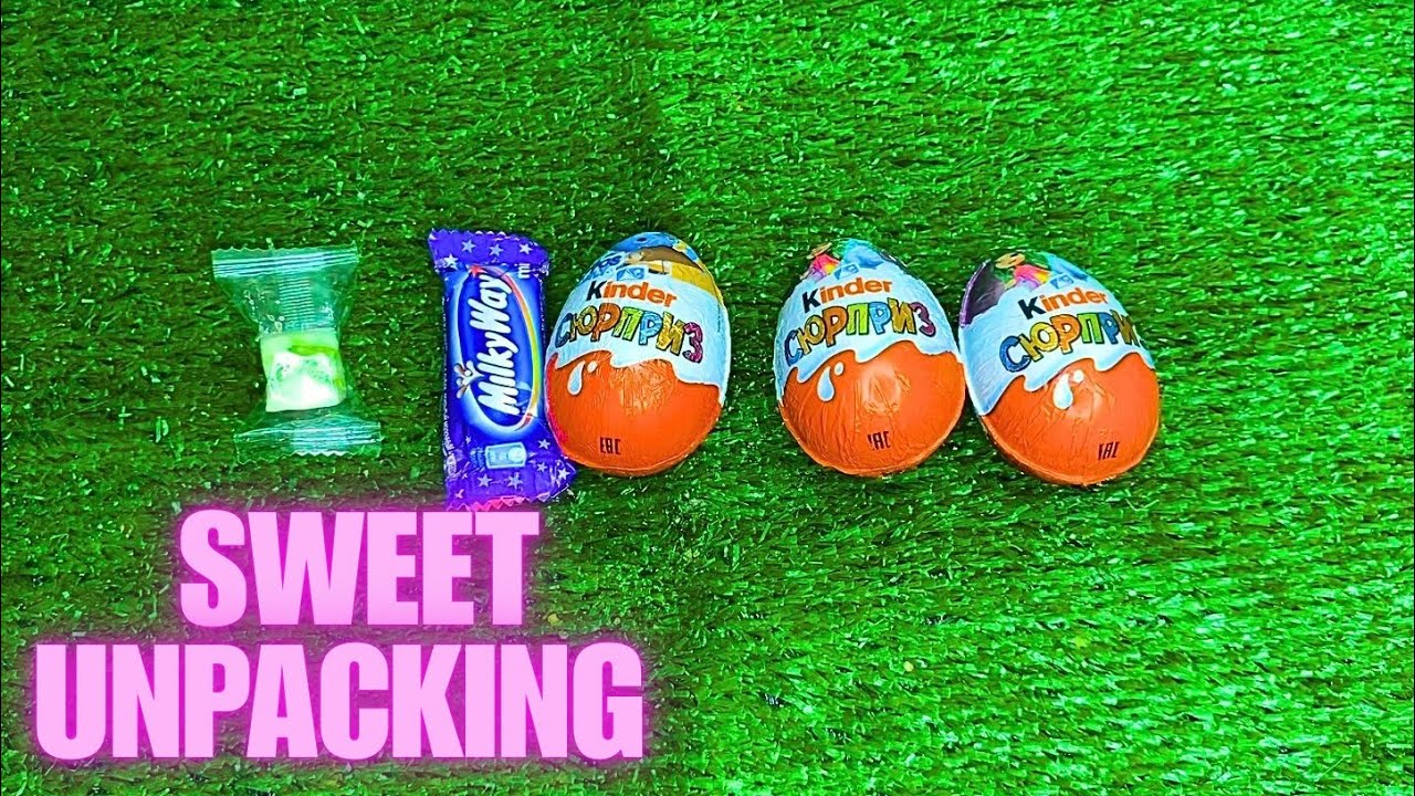 What did I get in three Kinder Surprise eggs? 😨🍡 ASMR + unboxing