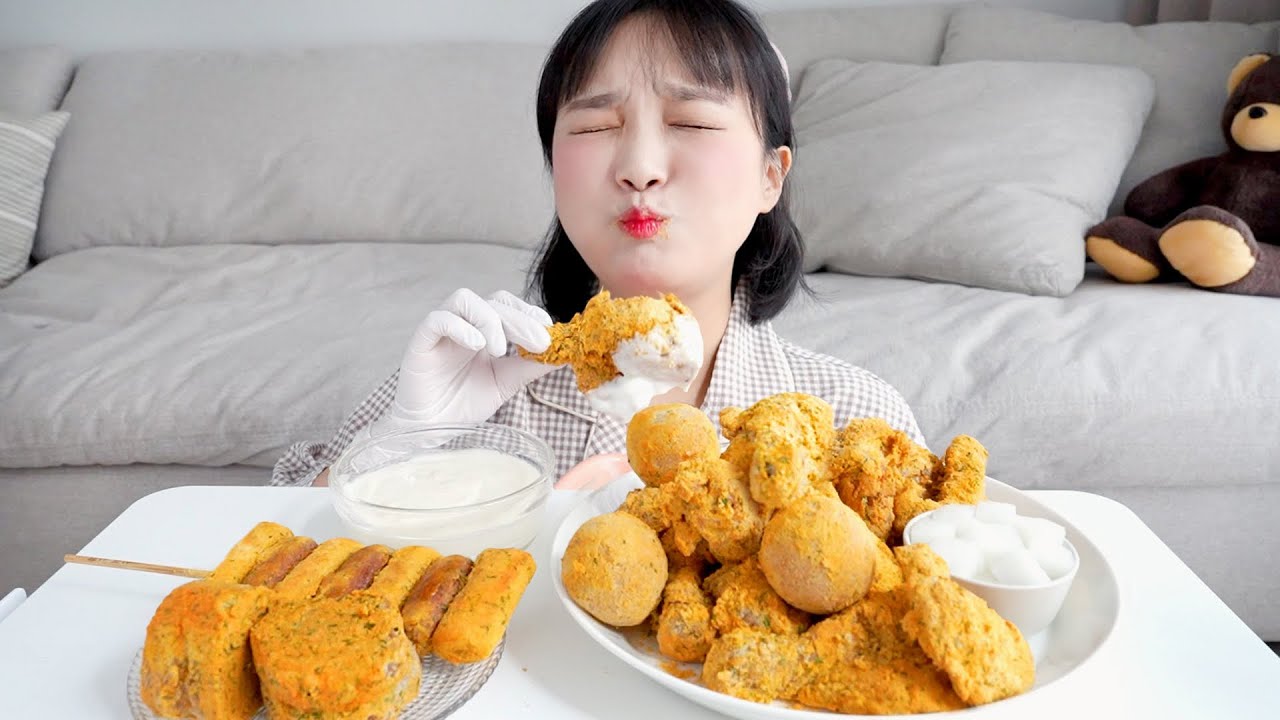 잠옷이고 나발이고 일단 뿌링클 먹방💛뿌링클이 제일 행복해🥹뿌링클치킨,뿌링소떡소떡,멘보샤+나도잠옷 재출시🎉✨REALSOUND MUKBANG | bburinkle chicken