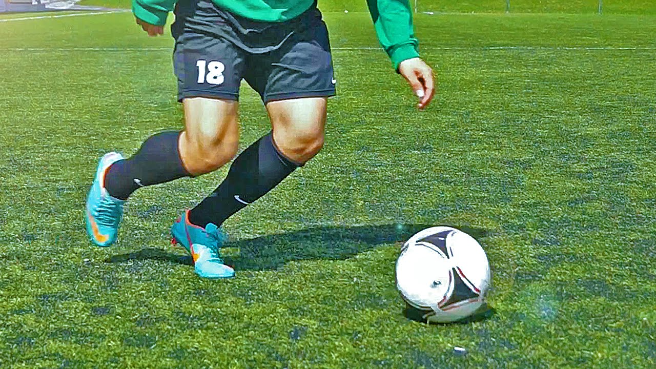 Learn Amazing Football Skills: ''Guidetti Flick Up''  Tutorial w/ SkillTwins