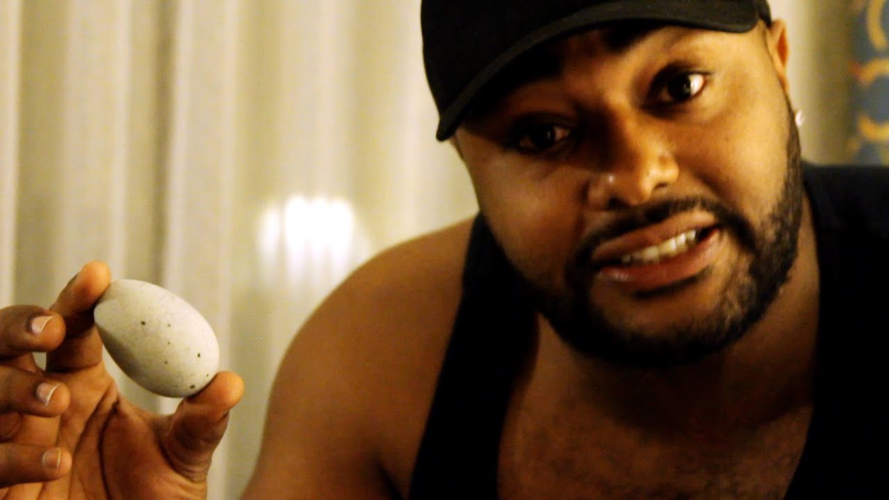 Black Guy does Century Egg Challenge