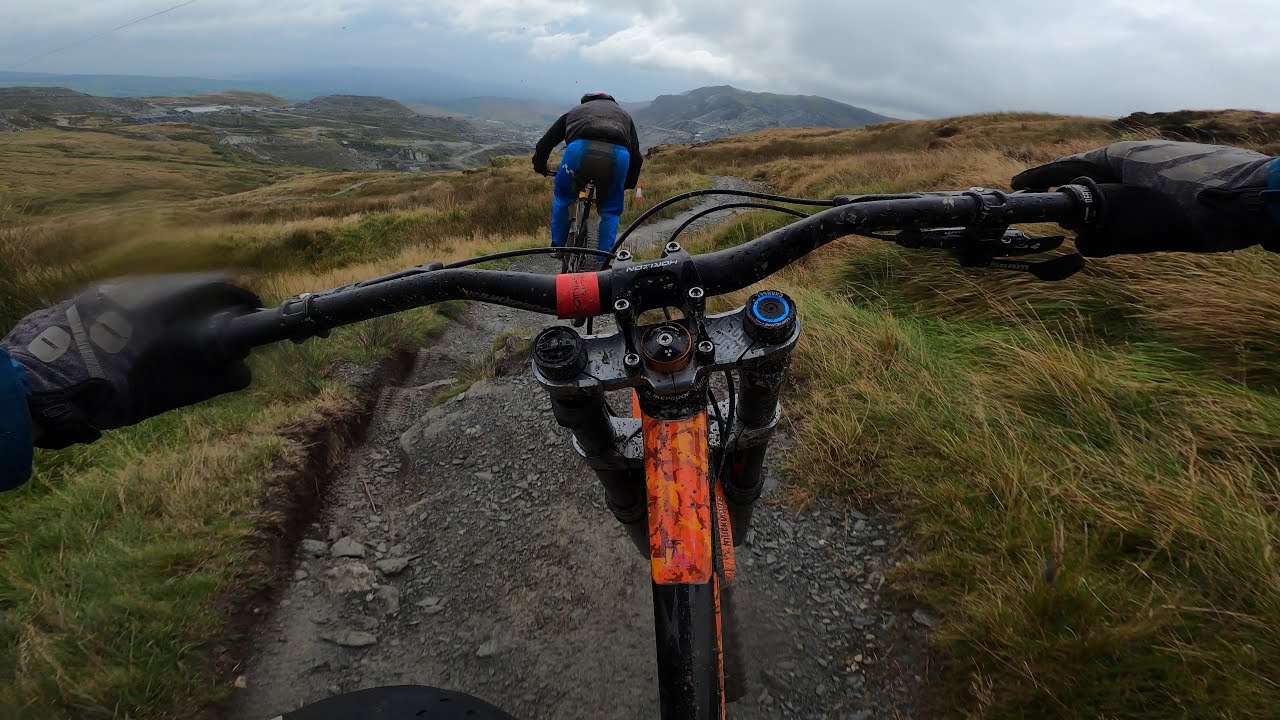 ANTUR STINIOG ON MY NEW NUKEPROOF DISSENT 275