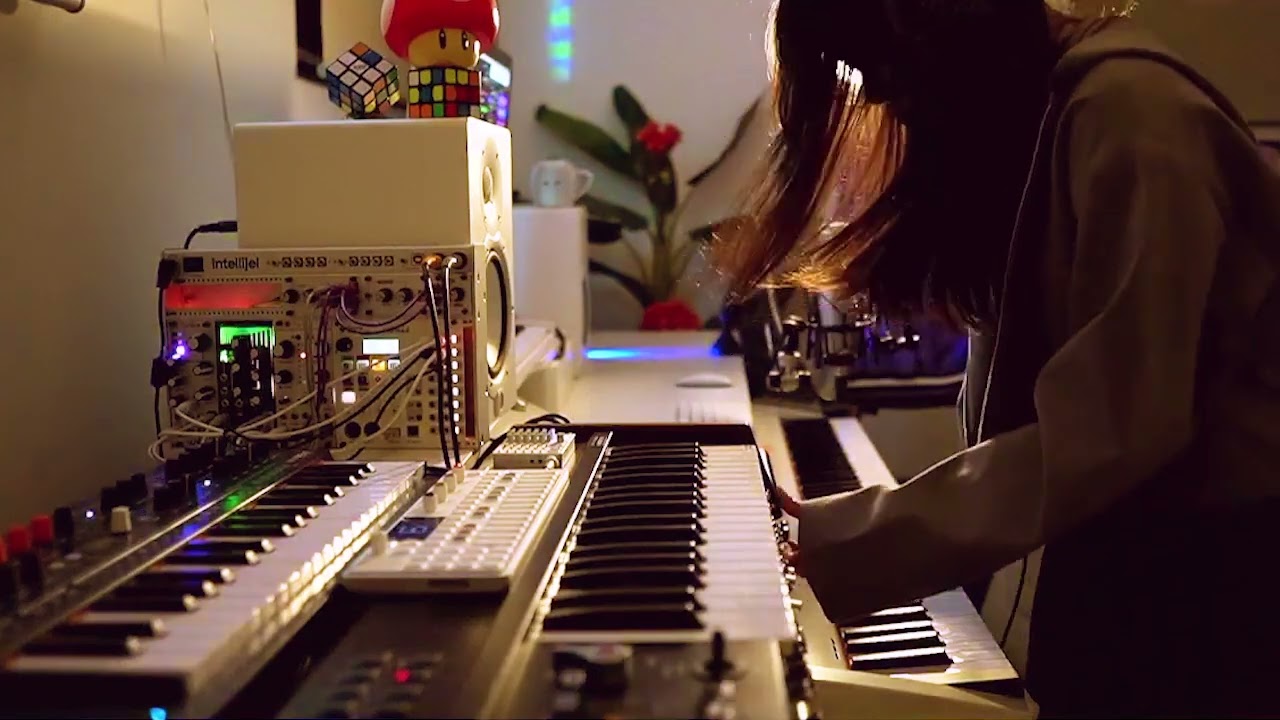 HEYMUN - KORG #arpeggiator - An Arp Dance Improv | miniKORG700FS + Piano